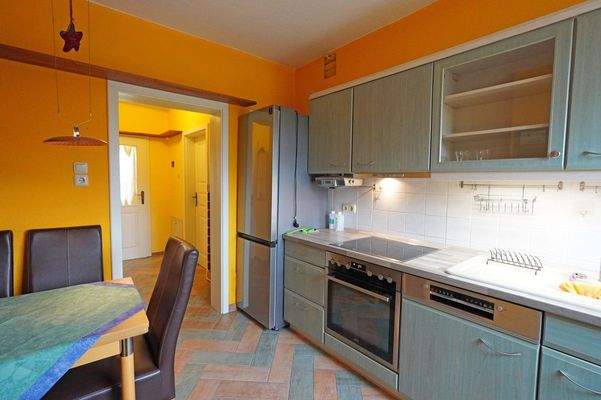 EG - Küche inkl. Einbauküche