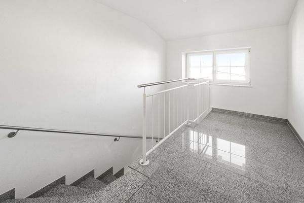 Verbindung zwischen 1.OG und DG