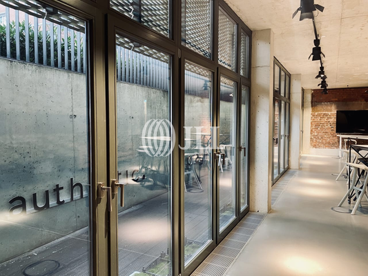 JLL - Innenansicht