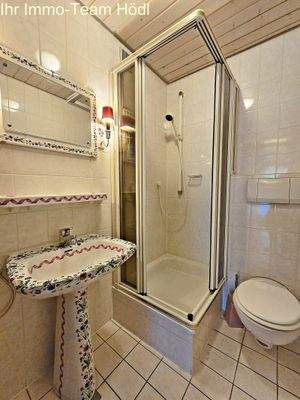 2.Bad innenliegend mit Dusche