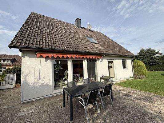 Rückansicht_Terrasse_Garten