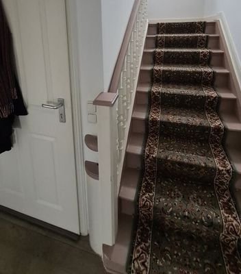 1. OG Treppe in DG 