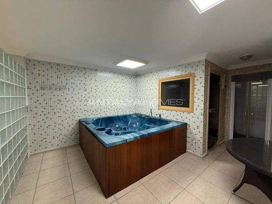 Elegant Property 500 M from the Beach in Alanya