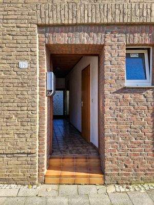 der Eingang des Hauses