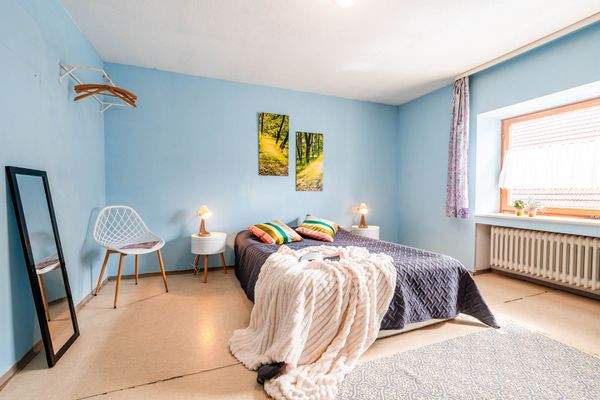 Rechte Wohneinheit - Zimmer1