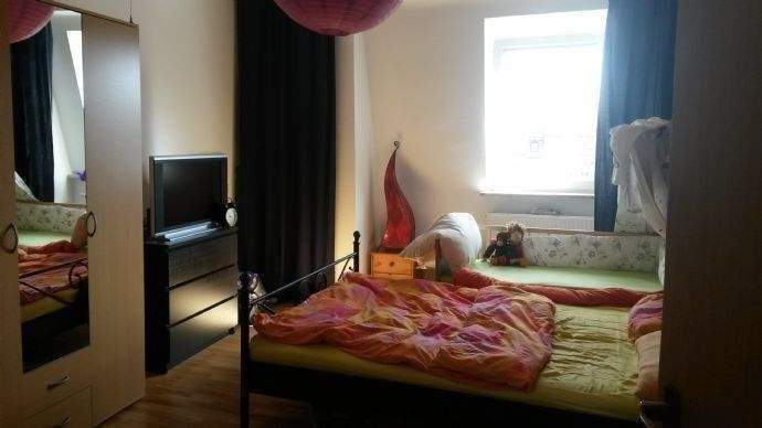 Einrichtungsbeispiel Schlafzimmer