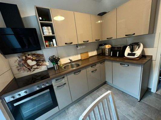 Einbauküche kann übernommen werden 