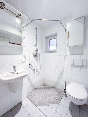 Badezimmer im Erdgeschoss