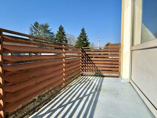 Balkon im 1. OG rechts