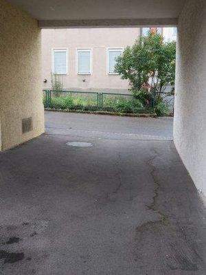 Einfahrt gen Hinterhof