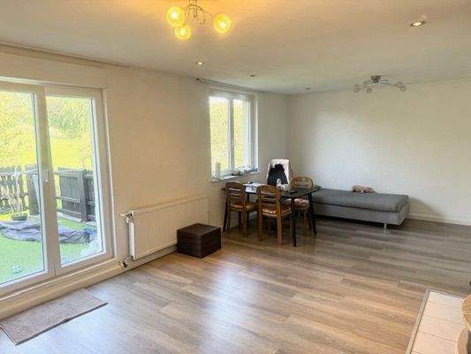 Wohnzimmer 1 OG .jpg