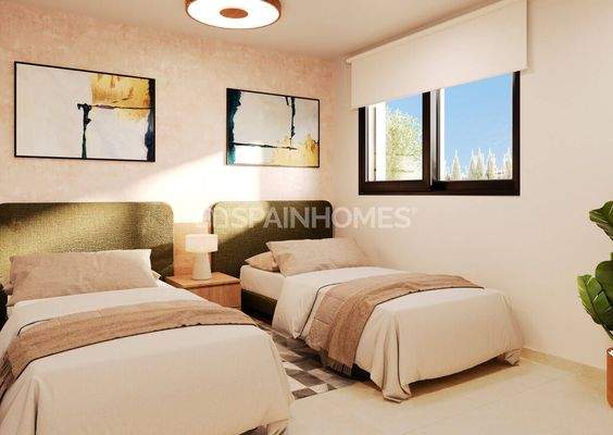 2- and 3-Bed Flats with Terraces and Shared Pool in Torrevieja