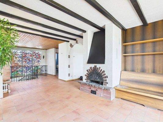 Bungalow zum Vollenden in Top-Lage von Gersweiler