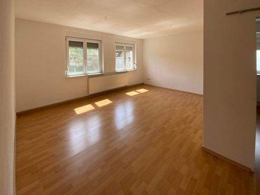 Wohnzimmer WE 2 (vermietet)