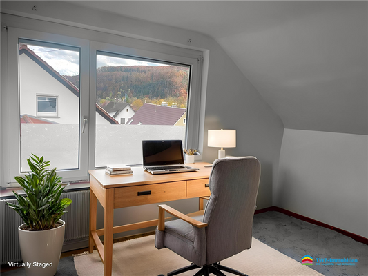 Arbeitszimmer - virtually staged