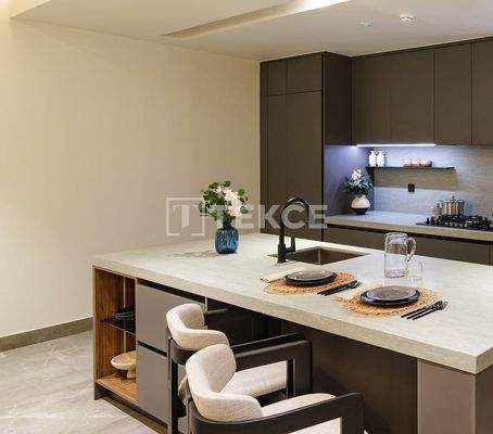 Waterfront Apartments in Dubai Harbour with Sea Views