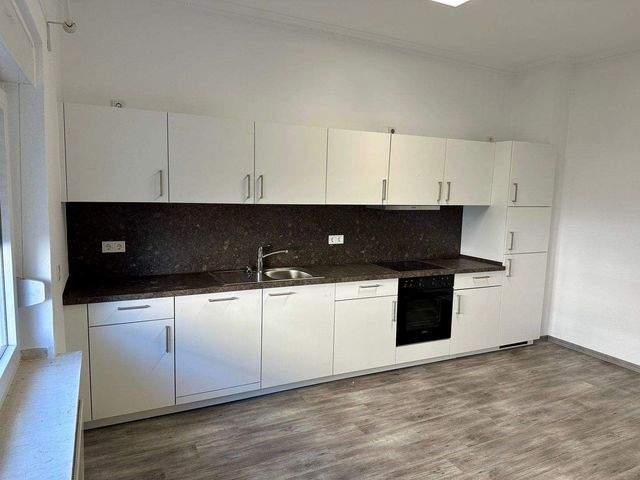 2 Zimmer-Wohnung inkl. Einbauküche mit 64qm, nähe Marienhospital - Photo 3