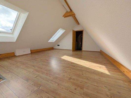 2.OG Dachspitz Schlafen oder....