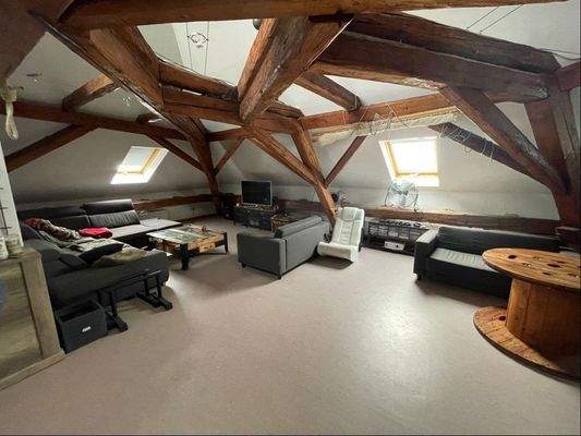 Wohnraum im Dachgeschoss