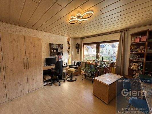 Schlaf-/Arbeitszimmer 1. OG