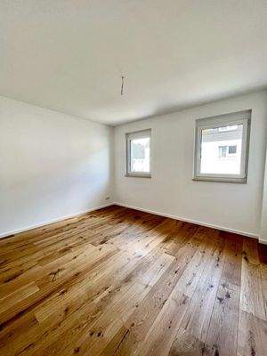 dca6fab4-643b-46c0-853b-4e43586fcd7f