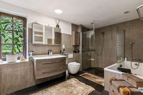 Badezimmer Erdgeschoss