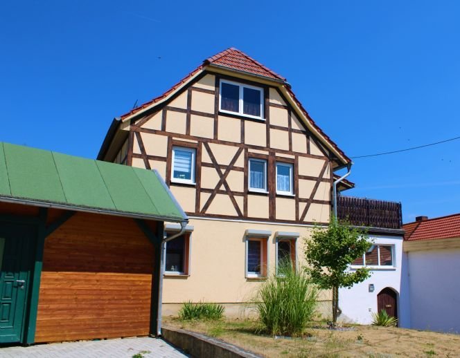 Einziehen und fertig! Einfamilienhaus inkl. tollem Garten - Anwesen in Wiedermuth