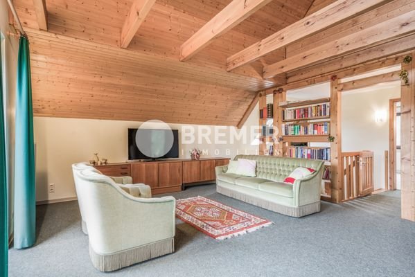 Wohnzimmer DG
