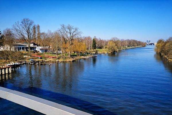 1057-24 Havel mit Ruderclub.jpg