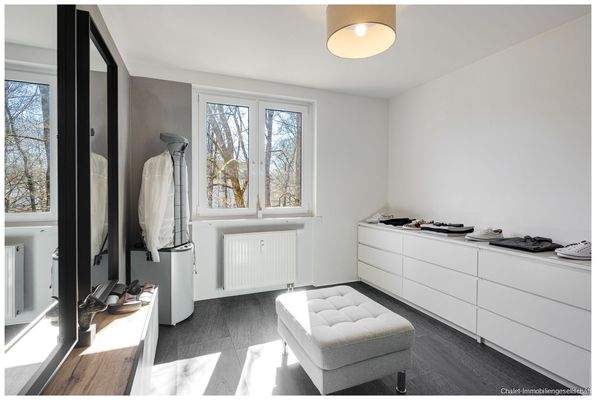 Ankleide-/Schlafzimmer