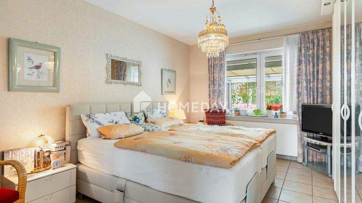 Elternschlafzimmer 1