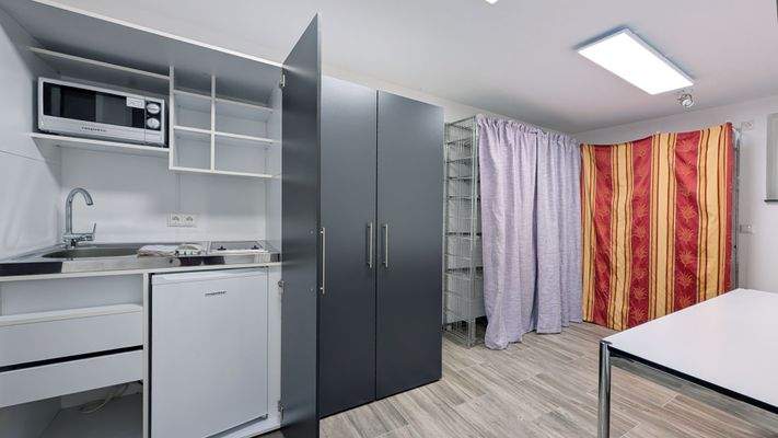 Aufenthaltsraum mit Küche