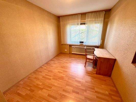 C4 Schlafzimmer 2 .jpg