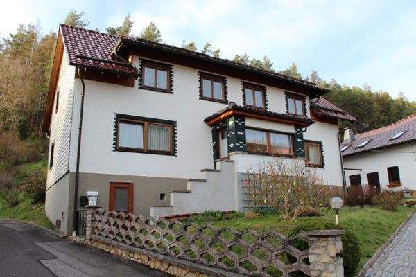 Wohnhaus 1-Vorderansicht