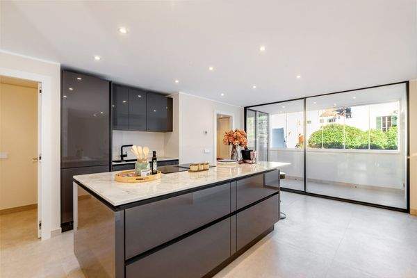 Modern ausgestattete Wohnung mit Balkon und Aufzug in der Altstadt von Palma