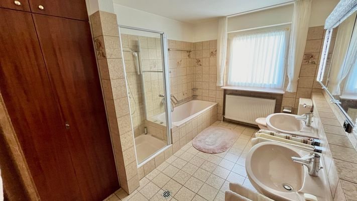 EG Badezimmer