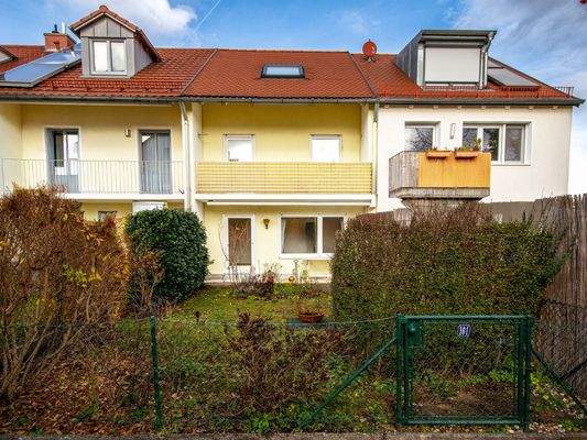 Hausansicht vom Garten