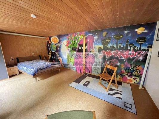 Gäste-Zimmer im Untergeschoss