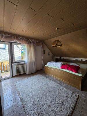 1. Schlafzimmer_DG