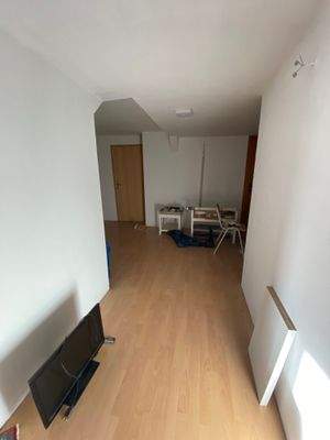 Flur im 1. OG (1).jpg