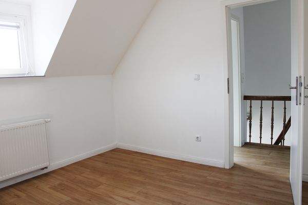 Elternschlafzimmer Blick in Diele