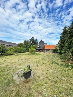 Garten/Bauplatz