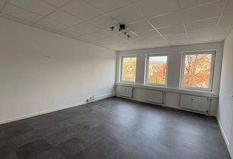 Großzügiges Besprechungszimmer