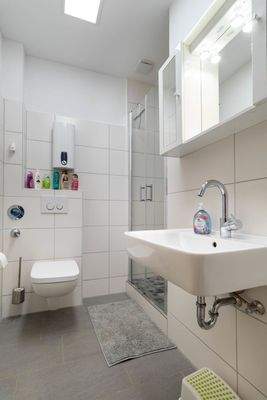 Badezimmer Ansicht 2