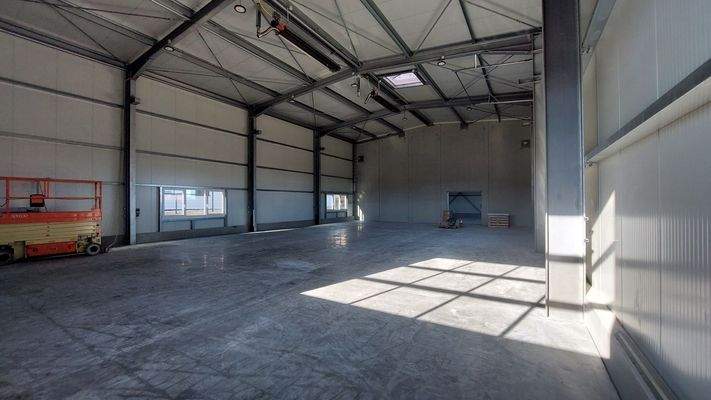 Halle Gewerbegebiet Trisching 7  (6).jpg