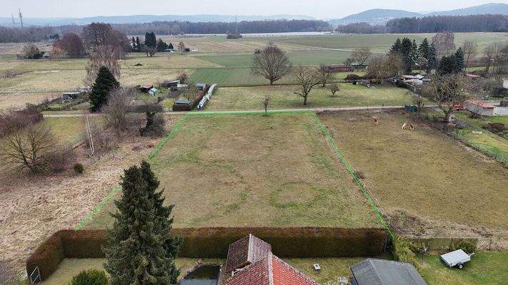 Blick Wiesengrundstück