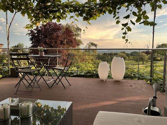 großer Balkonbereich