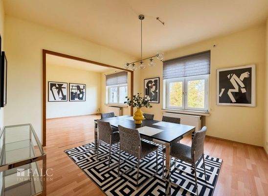 Esszimmer - (KI generiert)