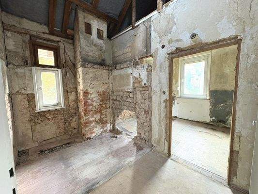 mögliches Badezimmer und Kinderzimmer OG