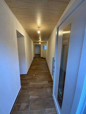 Hauseingang mit Flur